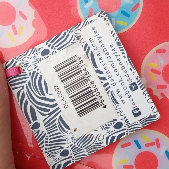 NWT DABNEY LEE COSMETICS BAG - Picture 6 of 6